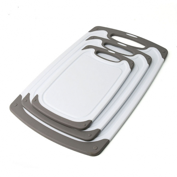 Unbreakable cutting board plastic with 4 silicone feet non-slip